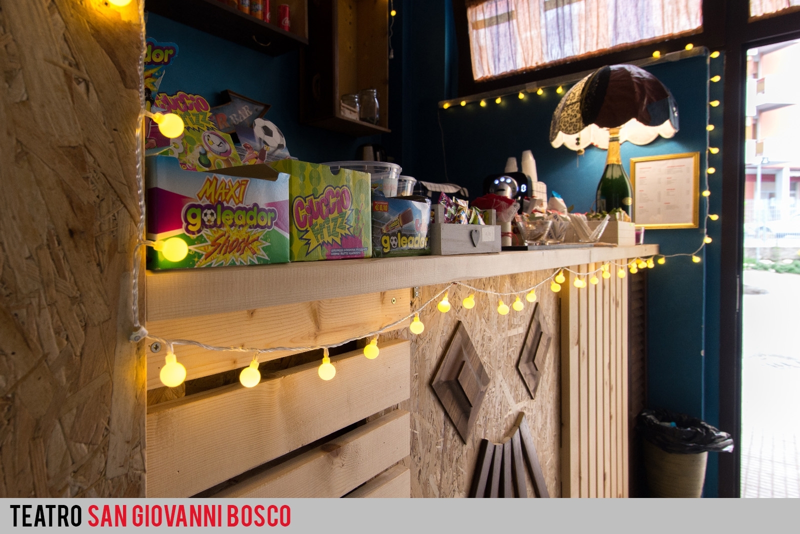 bar